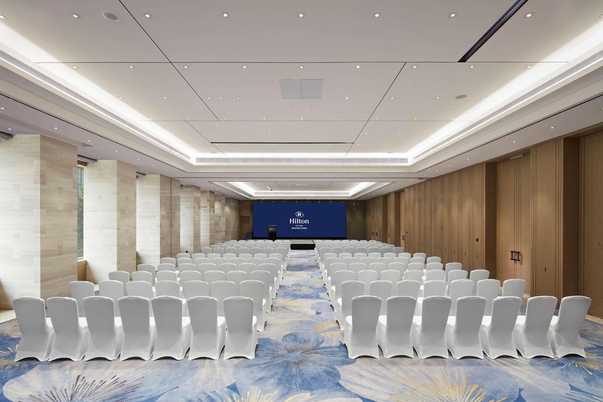 Hilton Guiyang Hotell Guiyang  Exteriör bild
