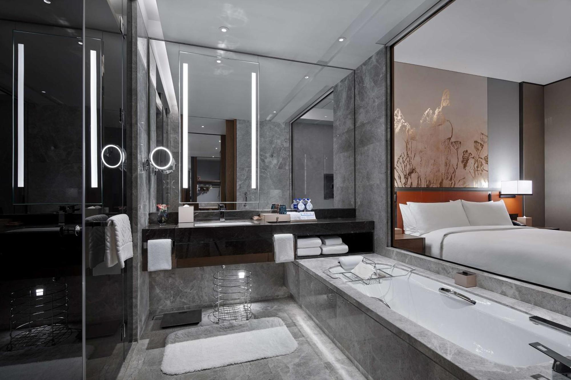 Hilton Guiyang Hotell Guiyang  Exteriör bild