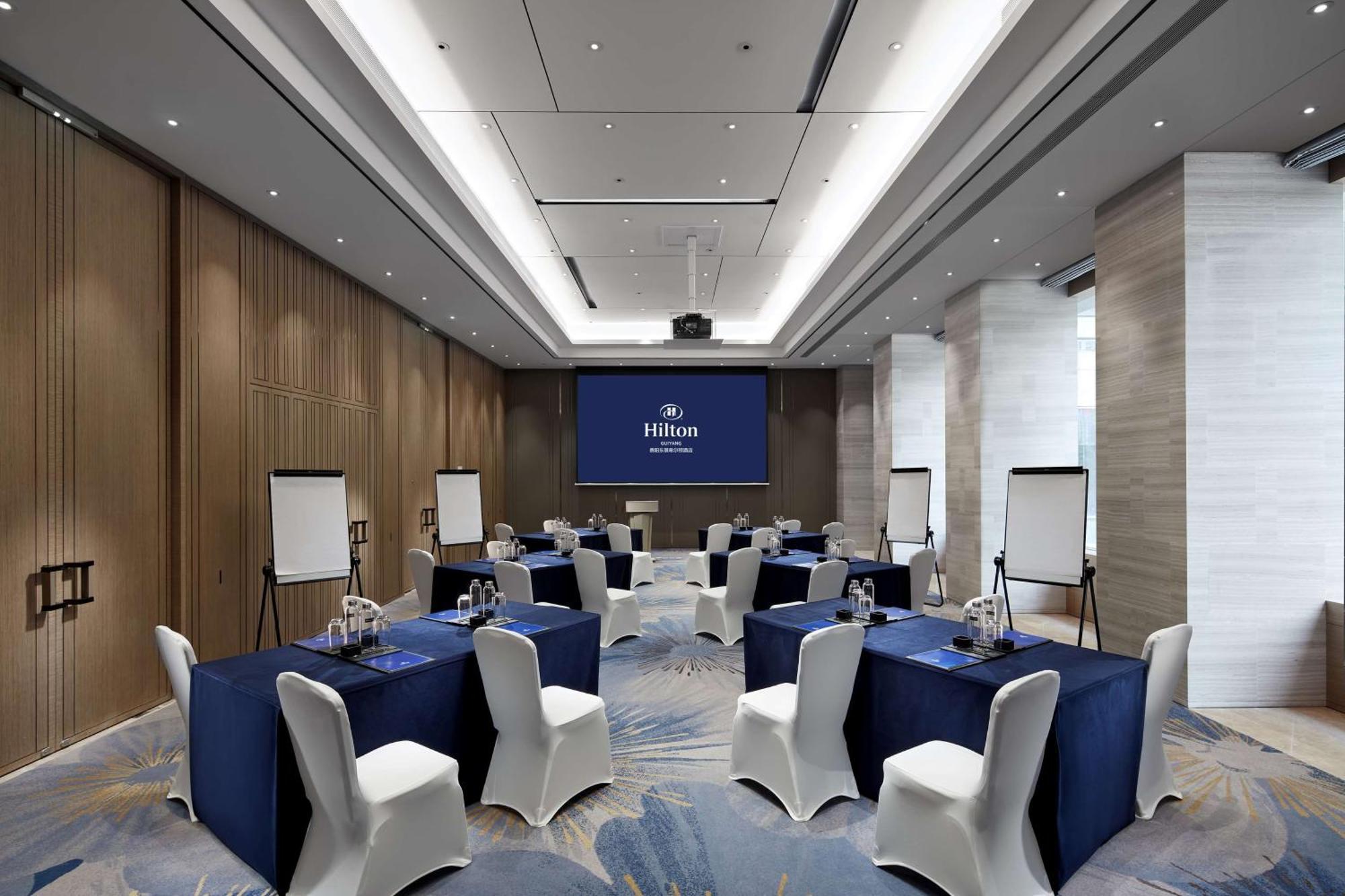 Hilton Guiyang Hotell Guiyang  Exteriör bild