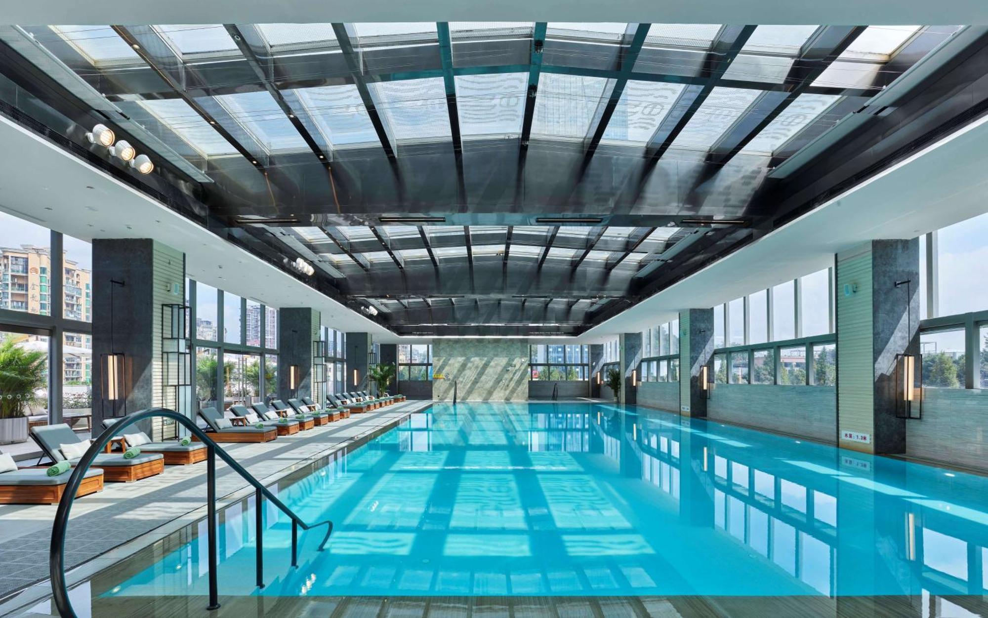 Hilton Guiyang Hotell Guiyang  Exteriör bild